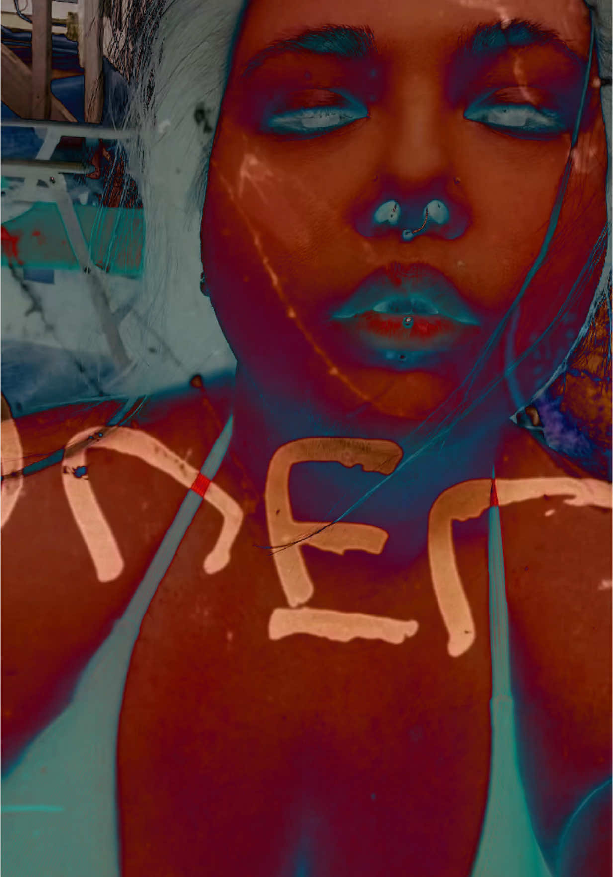 @~{Lauren}~