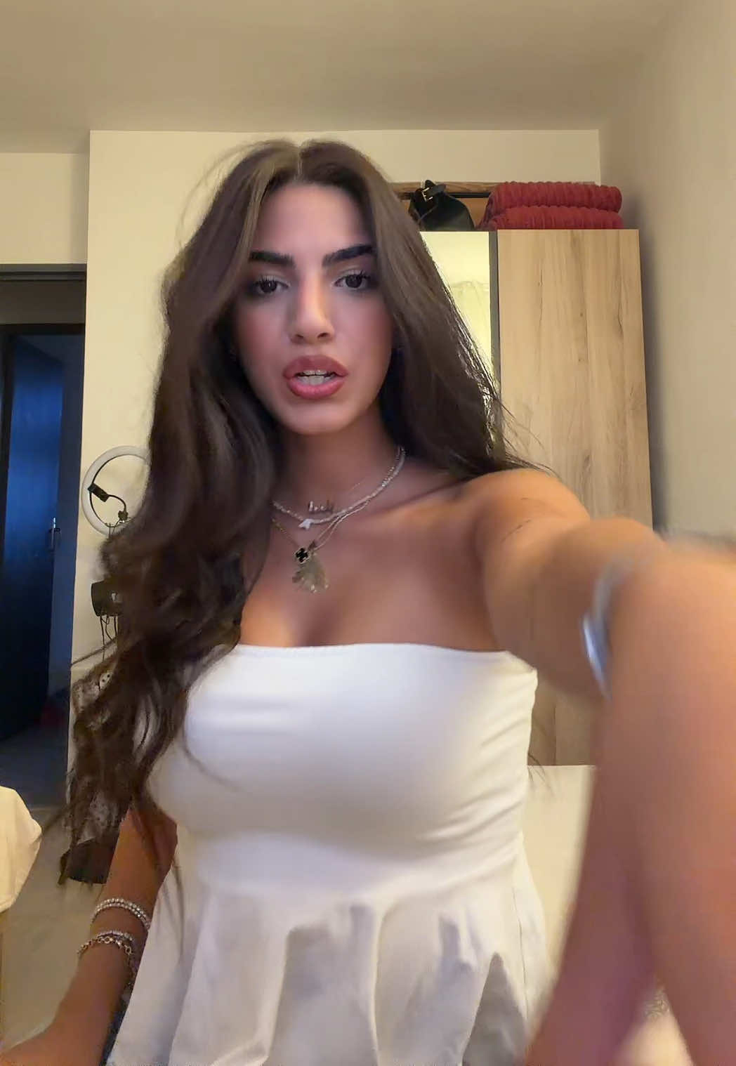 @A Y A