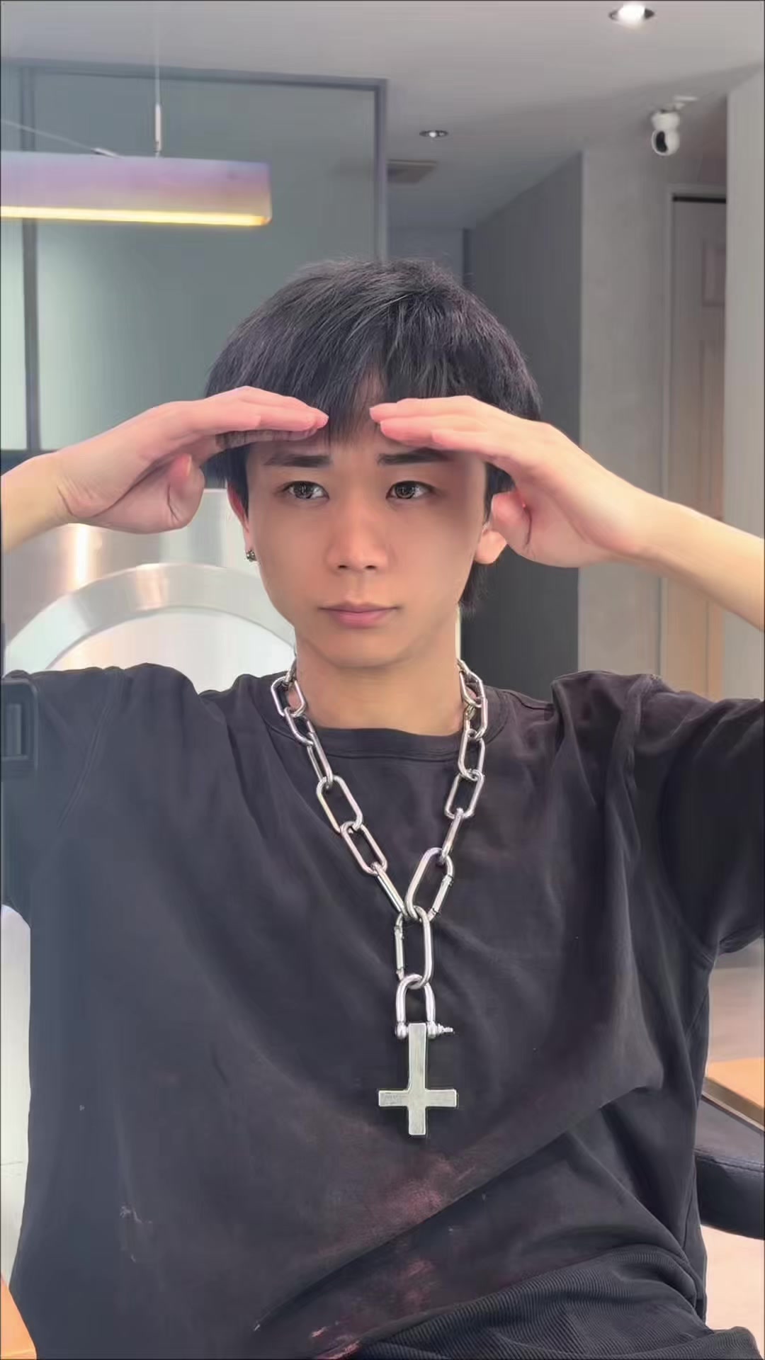@シュンスケ