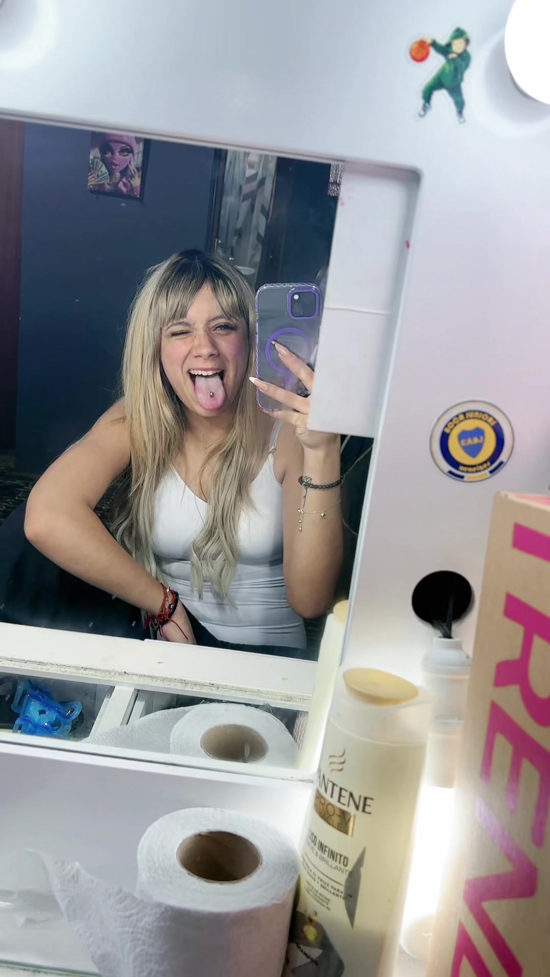 @Jazmincita