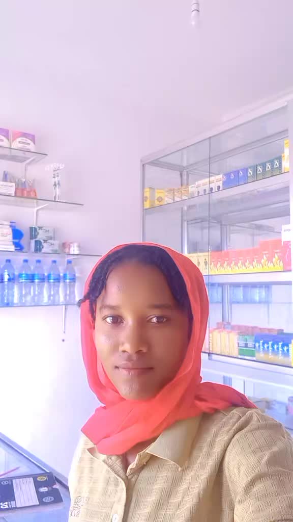 @Elizabeth Mageni