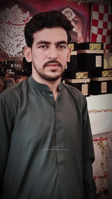 @M@lik Awan zada