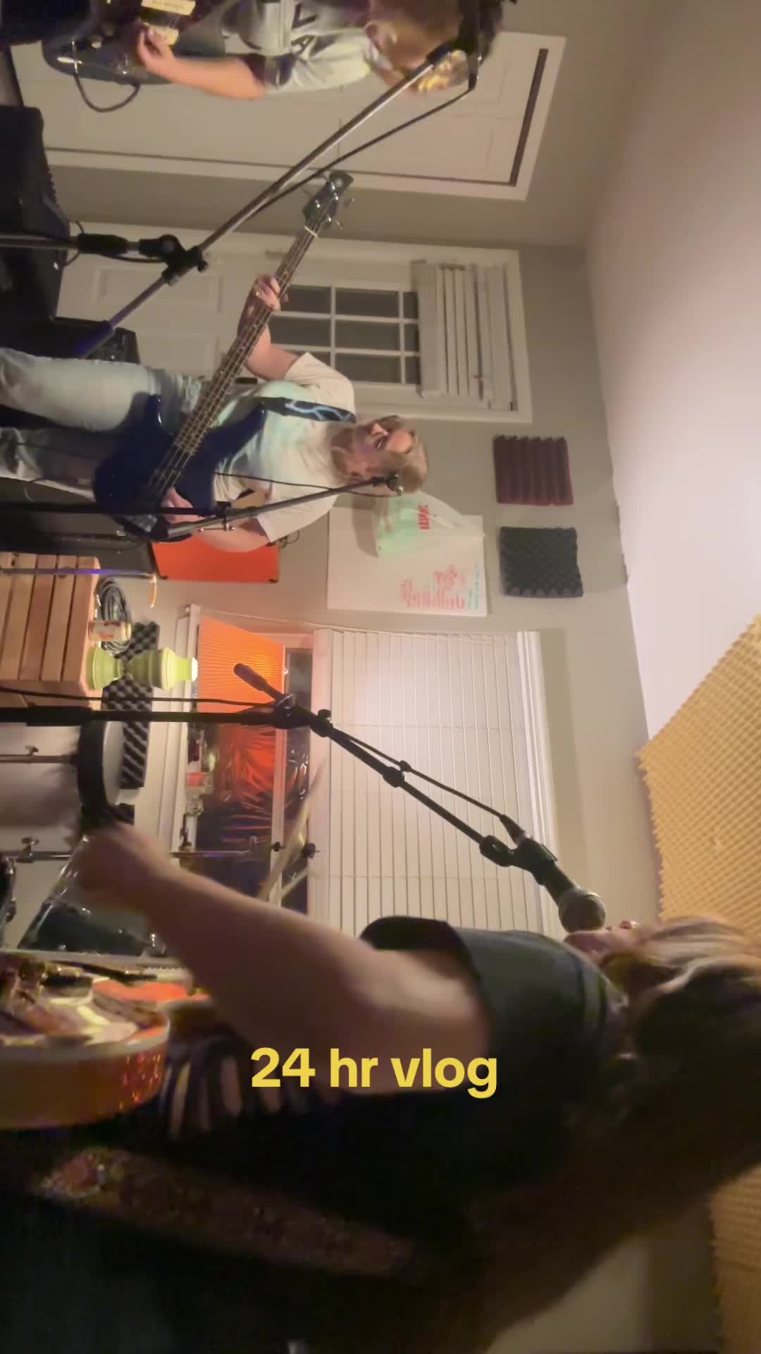@whichoneisneil