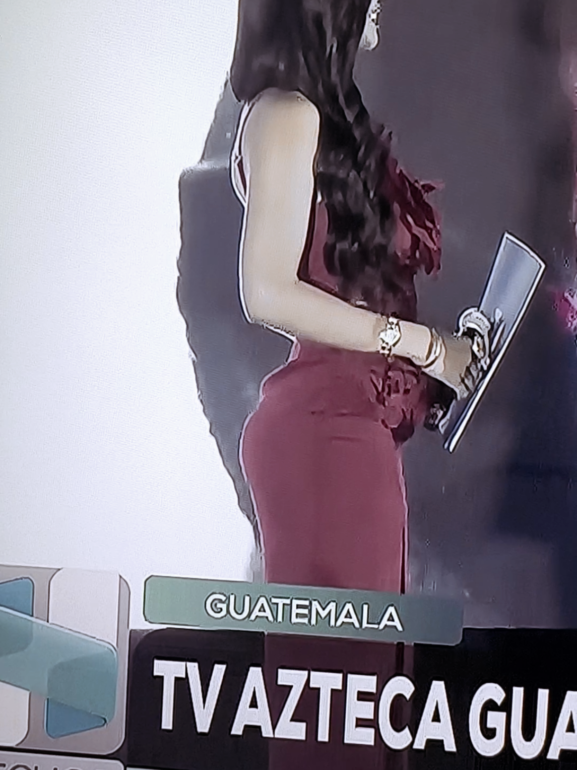 @chicastvguate