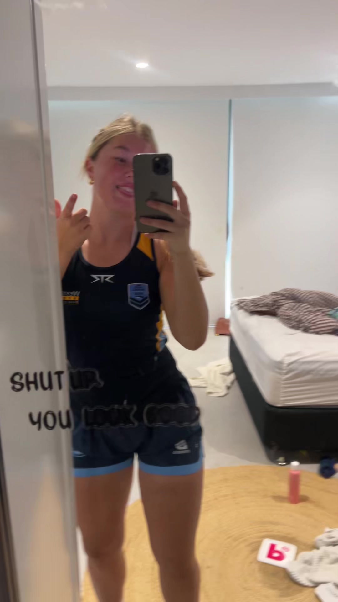 @r