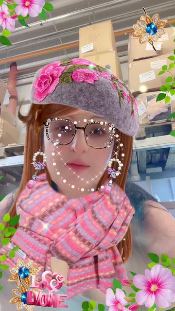 @Ilona & Frank๐จ๐ฟ๐ฐ๐ช