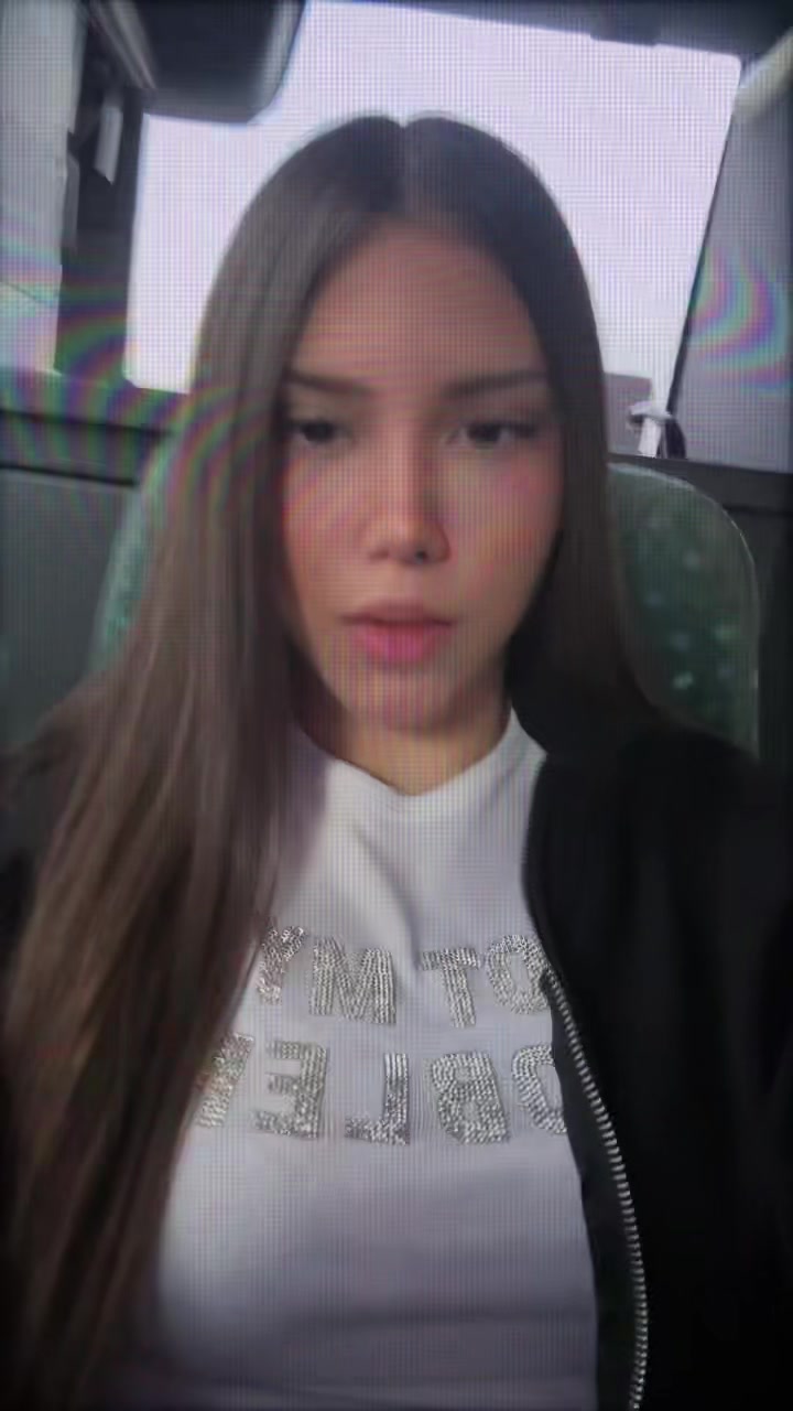 @monika