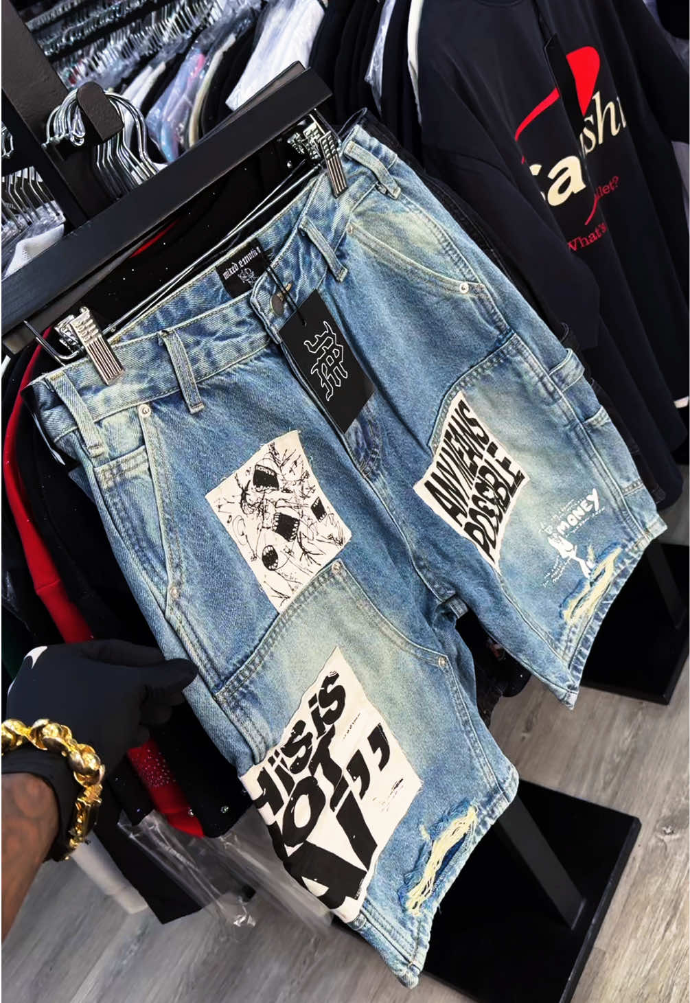 @Thechaserfashion