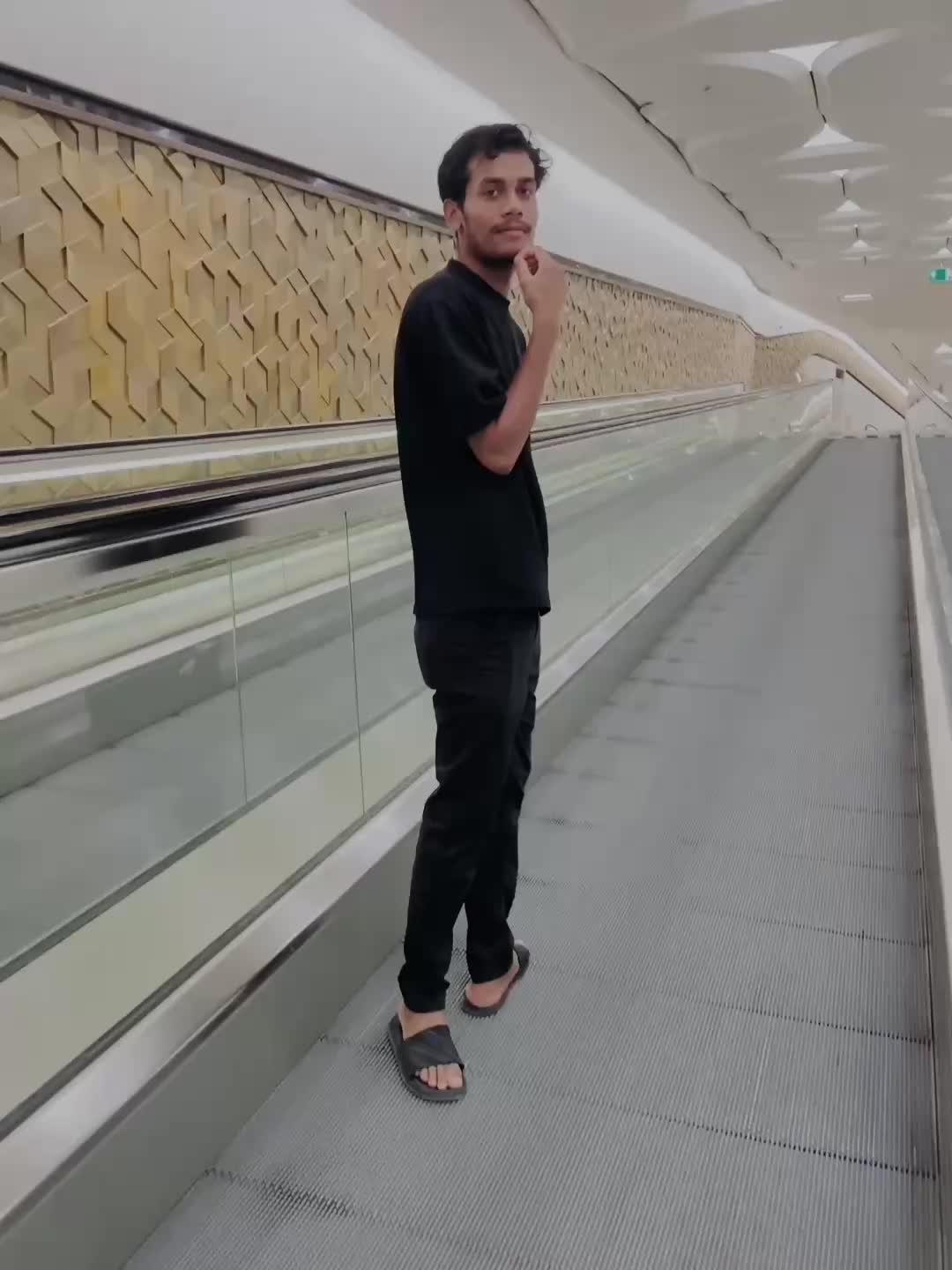@𝐌  𝐔  𝐍  𝐍  𝐀🇶🇦