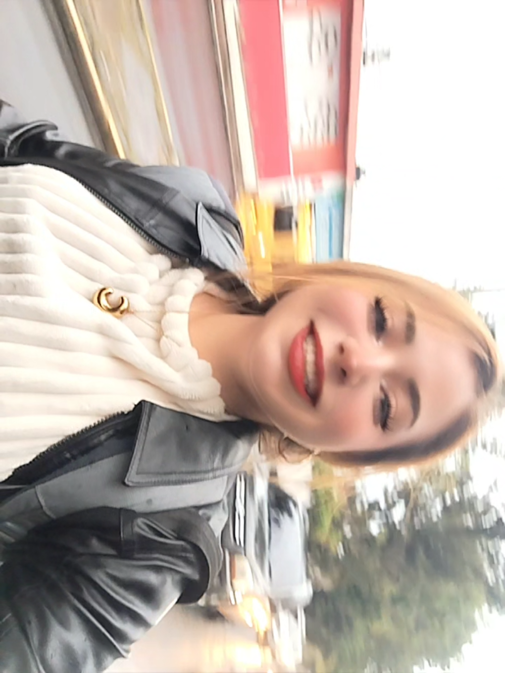 @iamlittle_