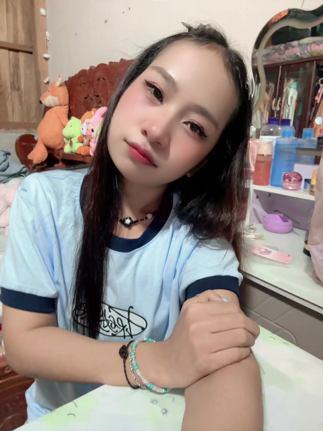 @Shishi ๐ฉต๐