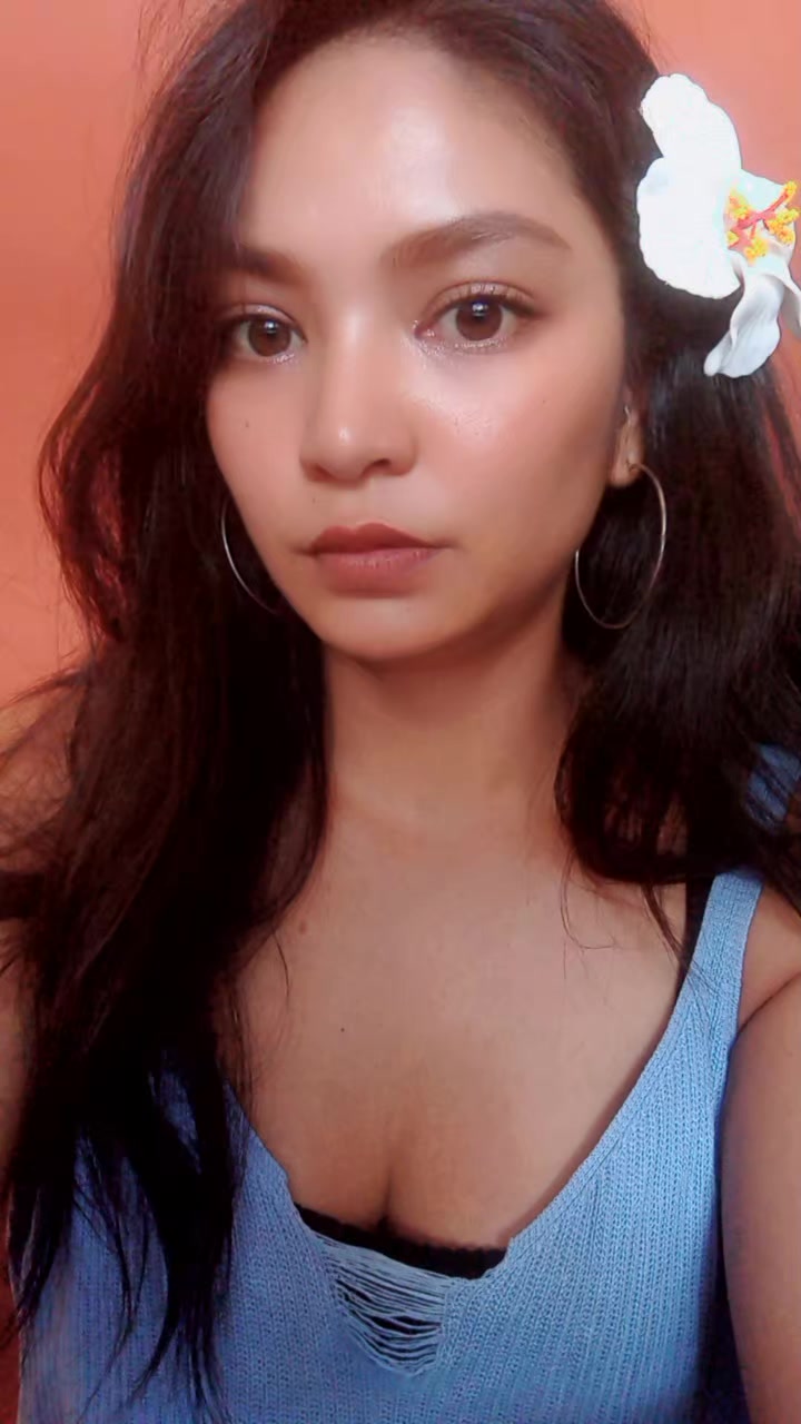@Who's girl😏