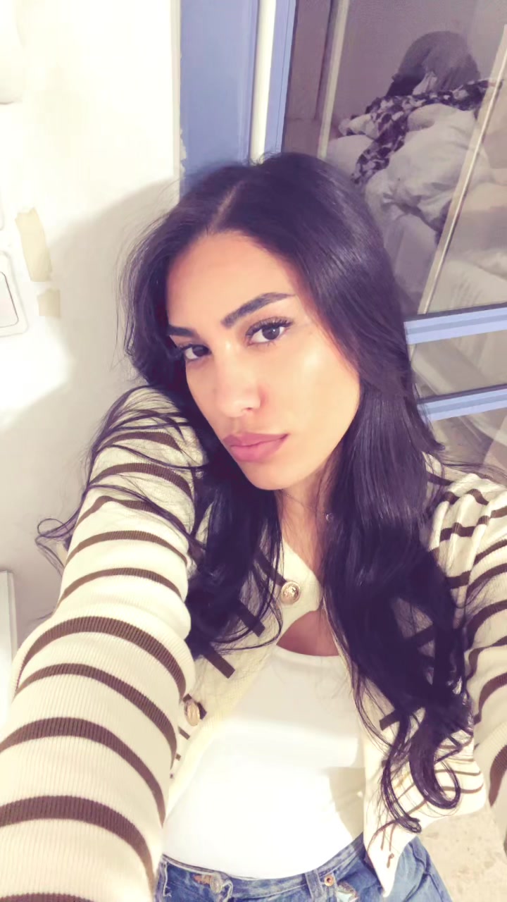 @shani_d12