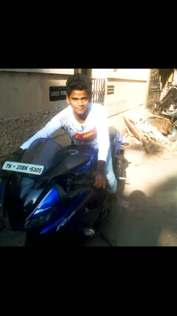 @L . S