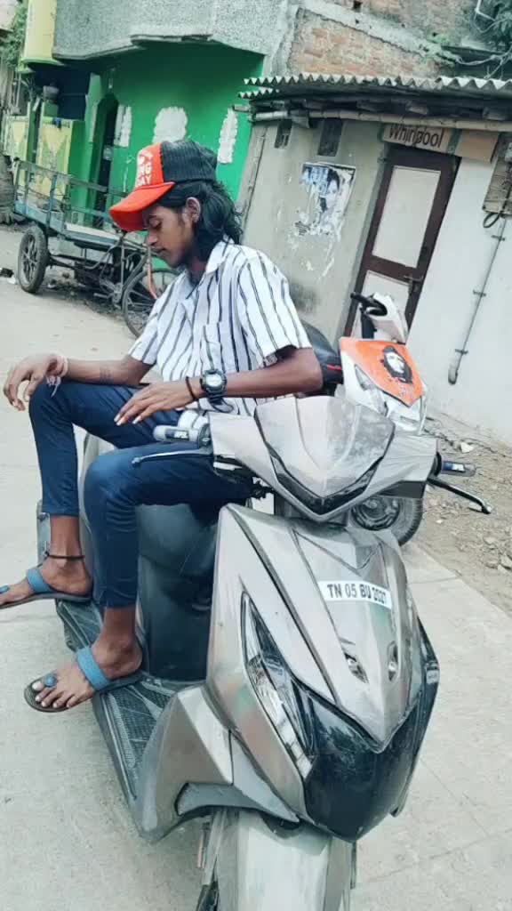 @❤ வீர தமி்ழன் 👑