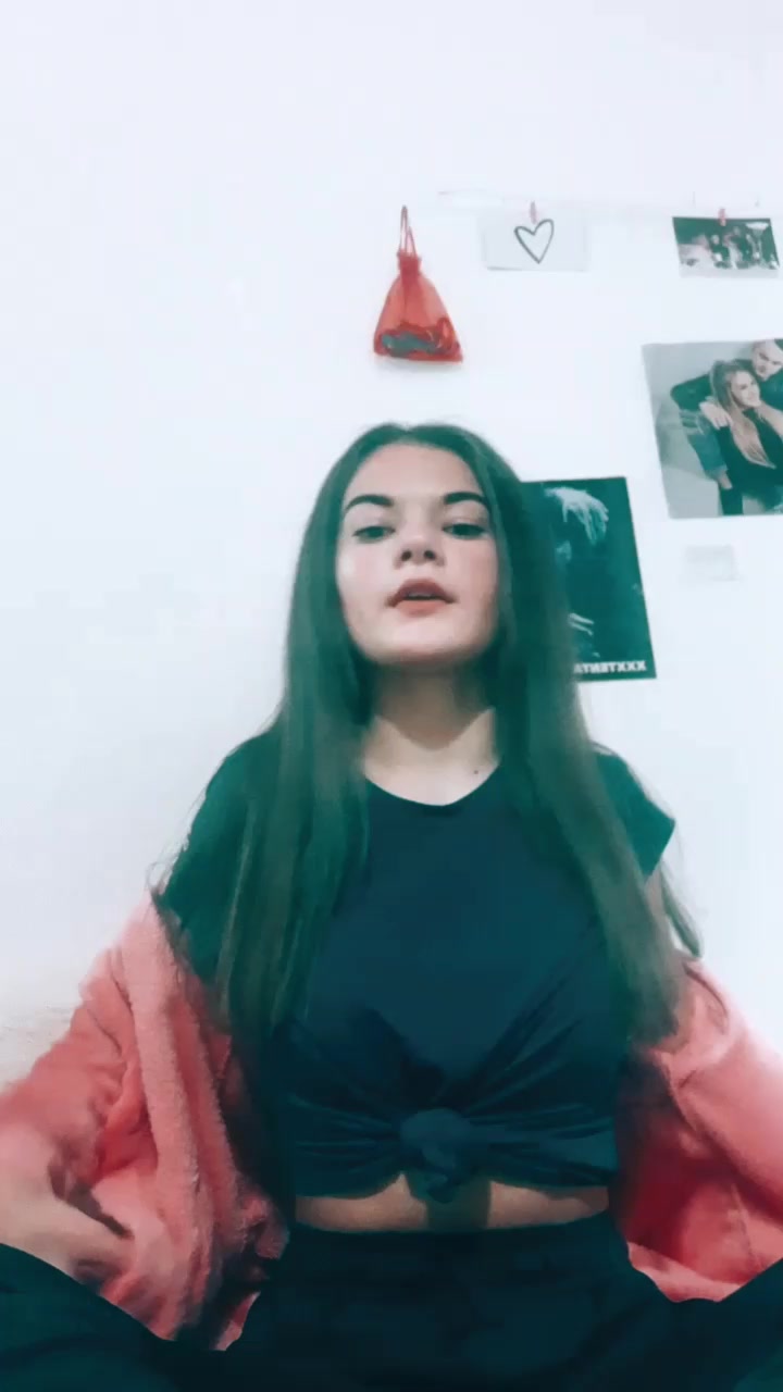 @𝓛𝓮𝓪 🎀