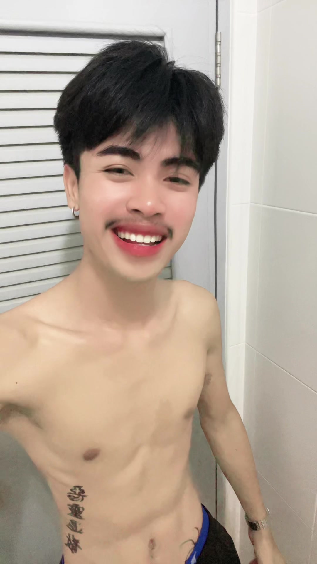 @𝐛𝐞𝐥𝐥_𝟐𝟎𝟎𝟑
