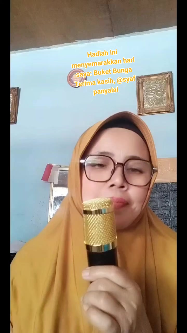 @AYU JELITA
