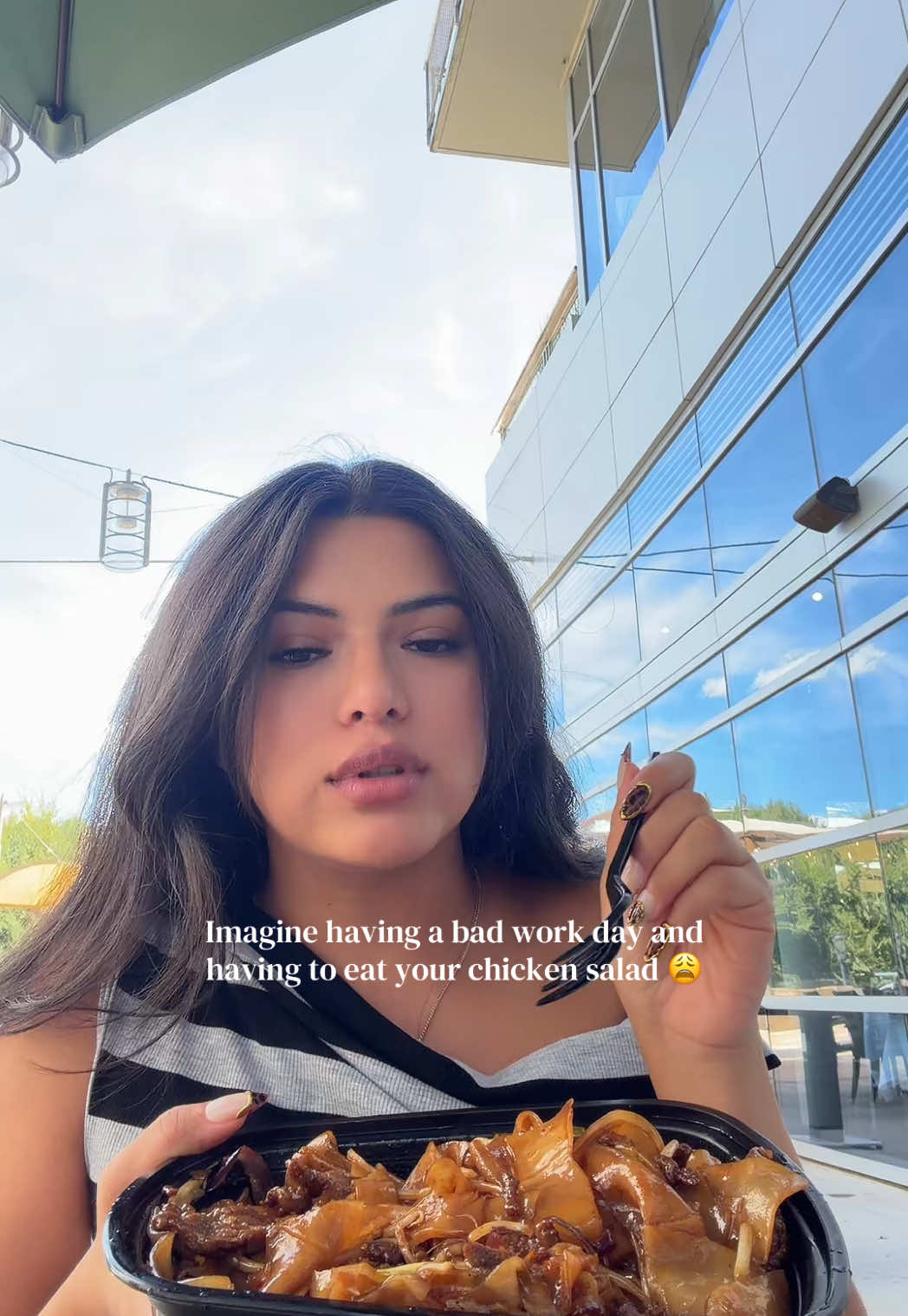 @Lawtinaa