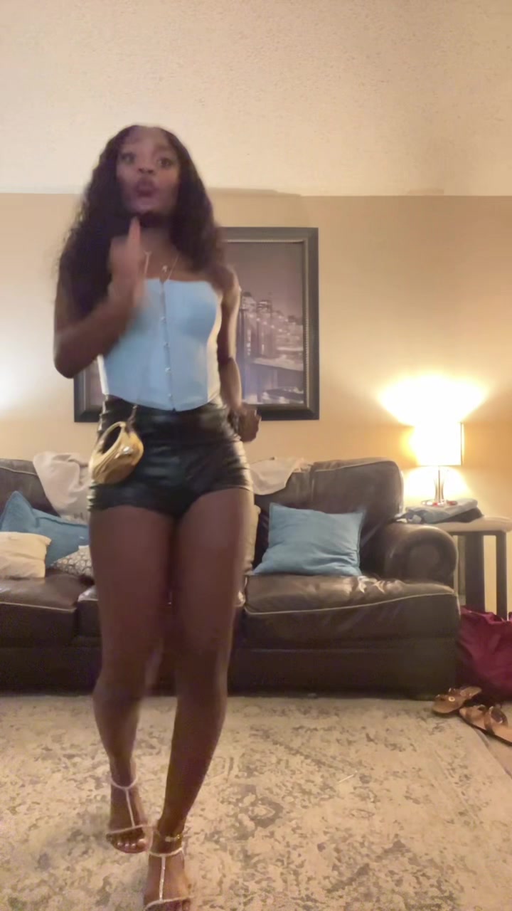 @megistie 💐