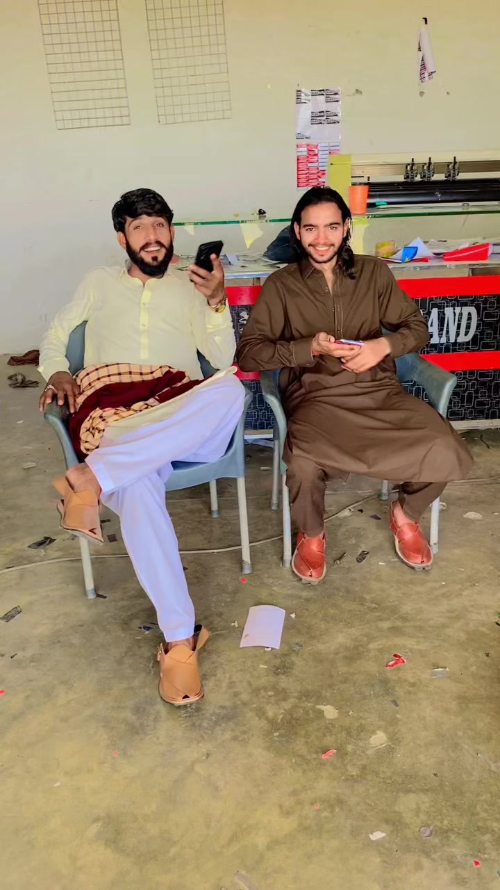 @{👑}ملک•عبداللہ21(دھمالی){👑}