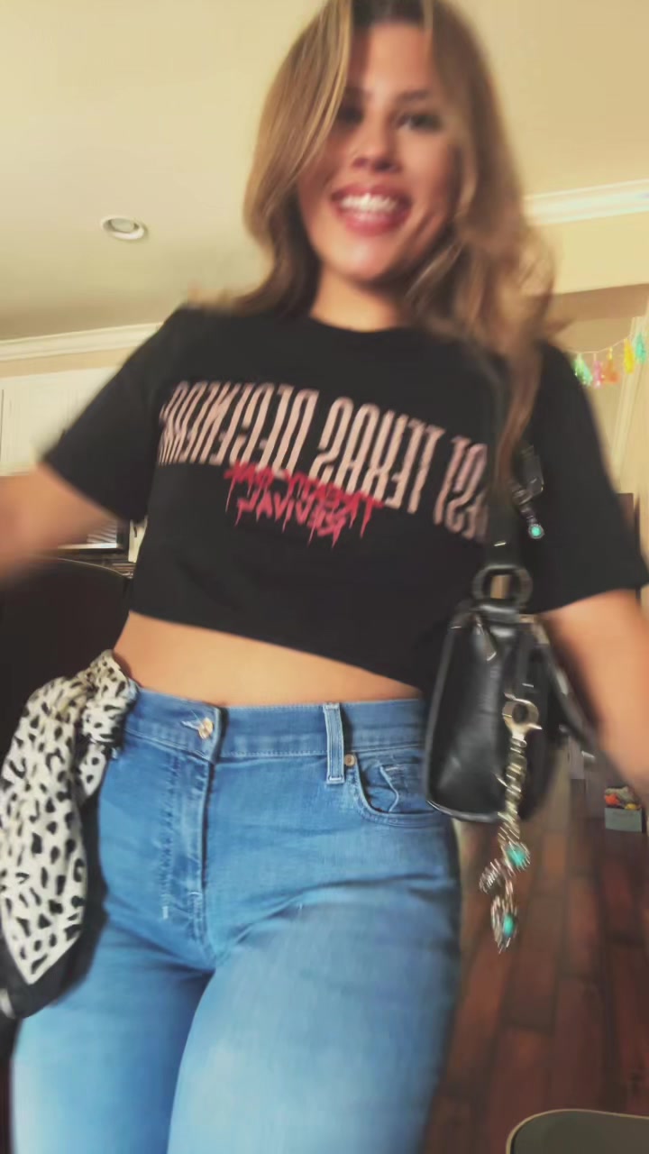 @ϟ✧ 𝚁𝙴𝙴𝚂𝙴 ✧ϟ