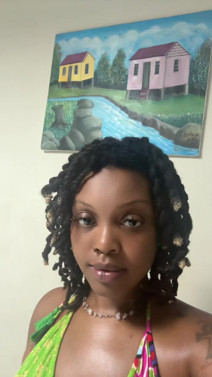 @Snatchgoddess7