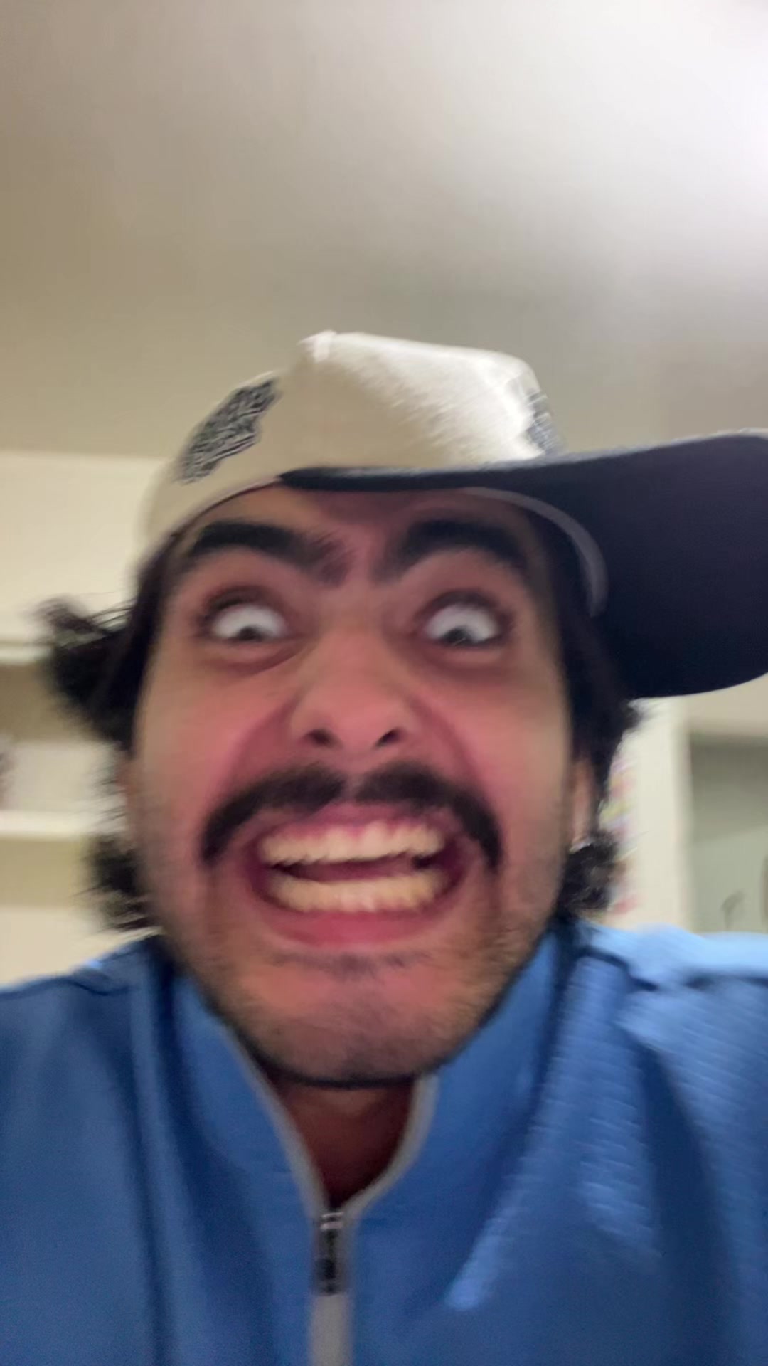 @GabHerz