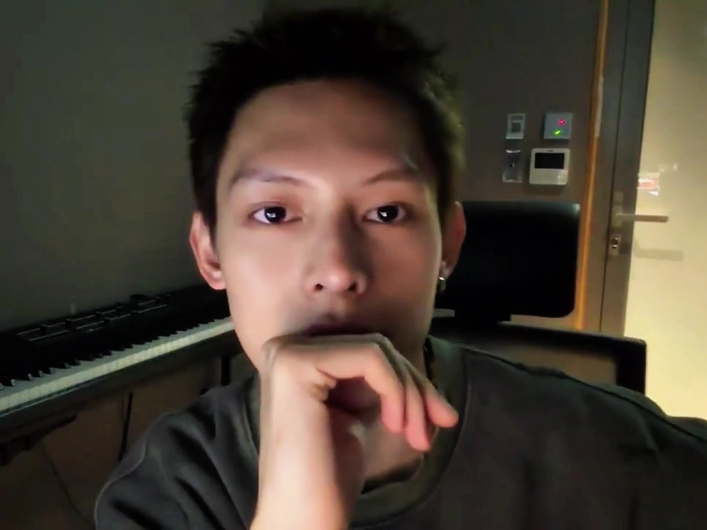 @๐๐๐๐