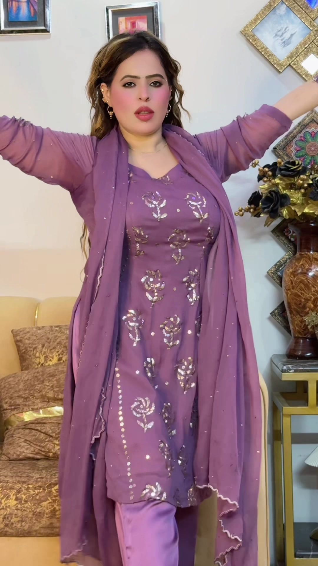 @❤️Waffa khan ♥️