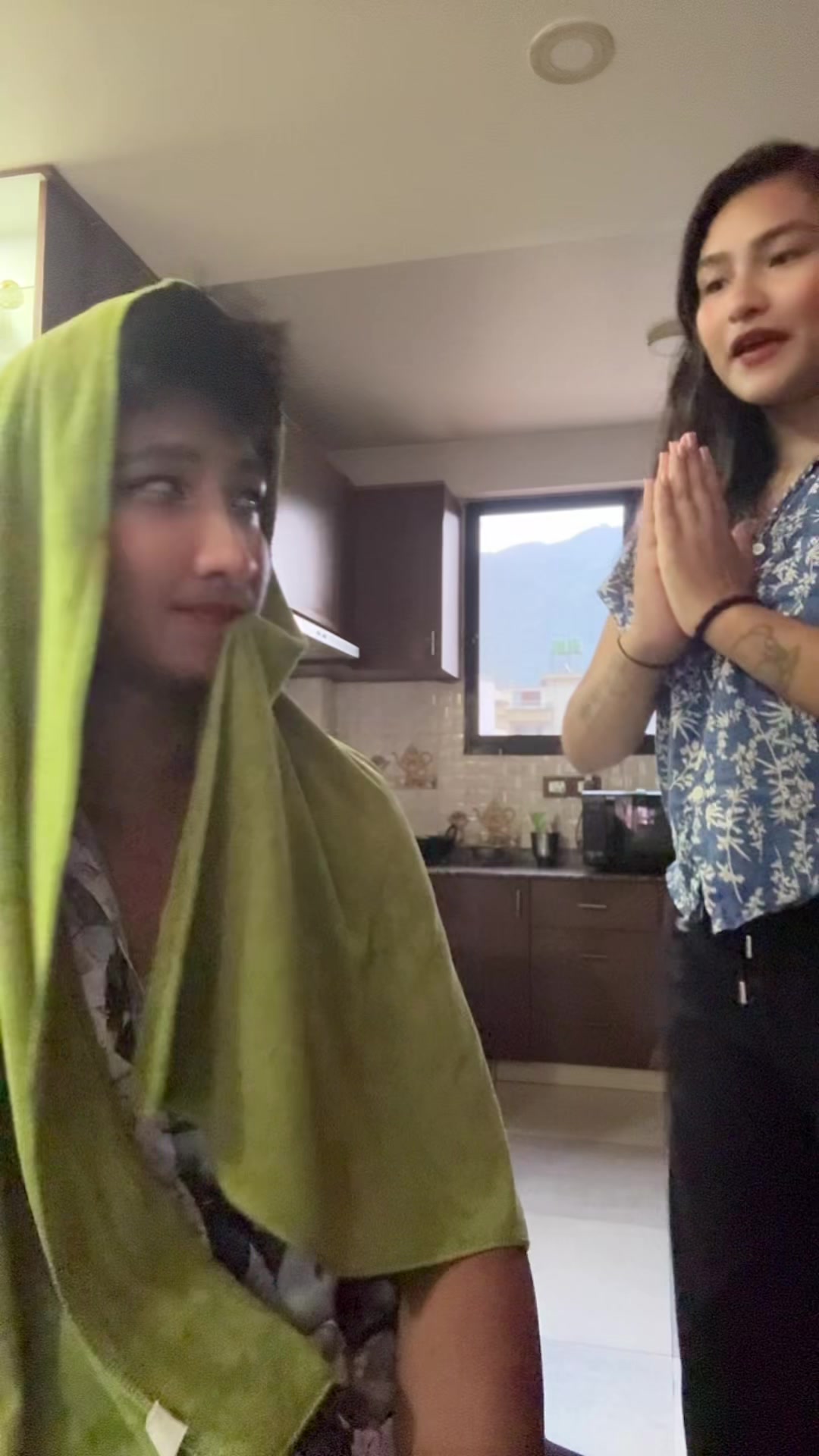 @सृष्टि🌸✨