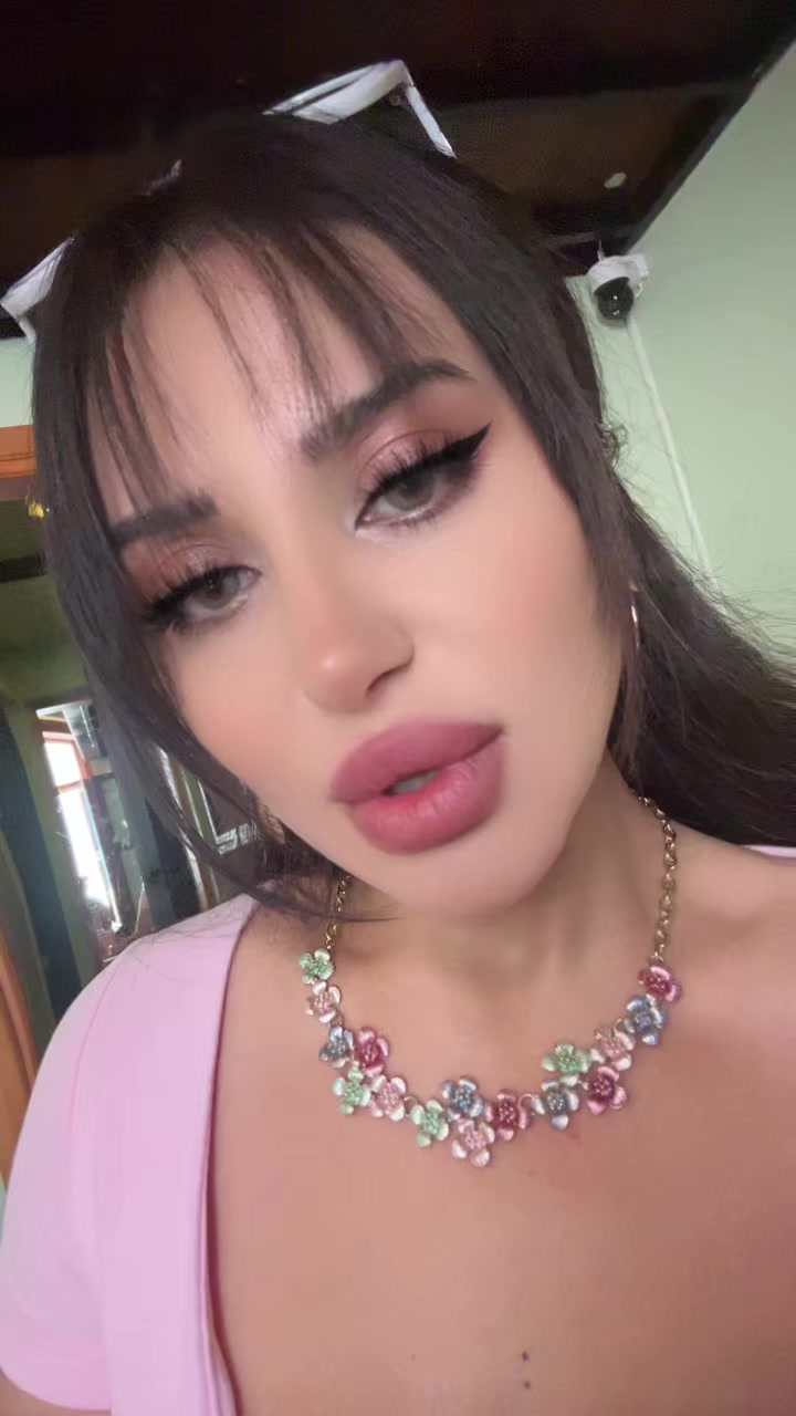 @zeehraatt