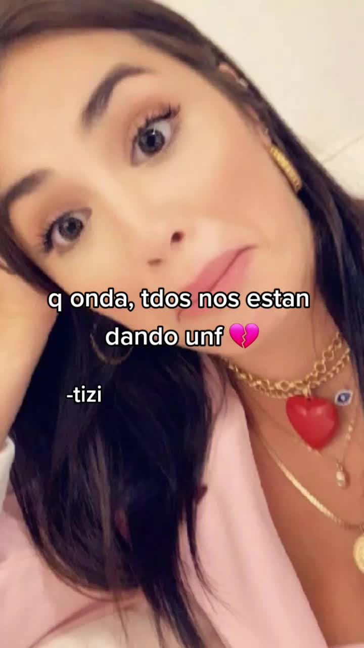 @11 boludas atras de lali