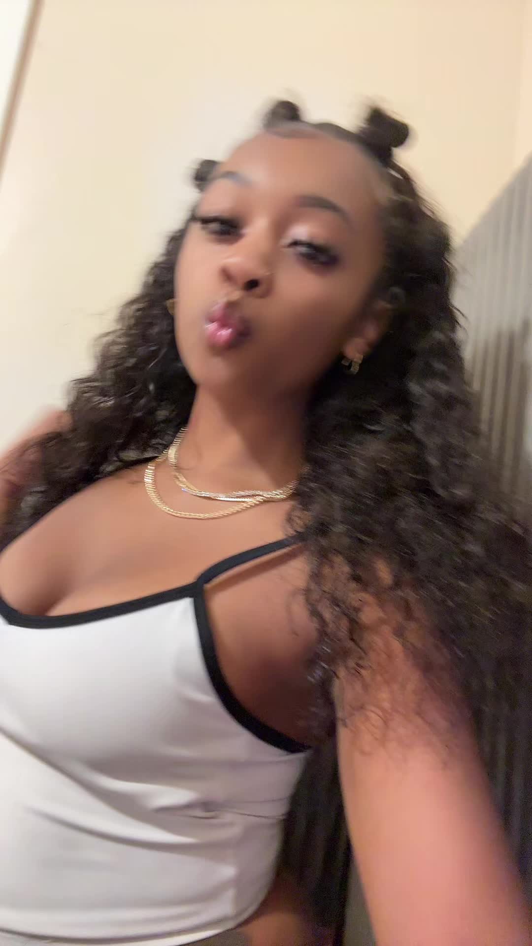 @Naijah🦋