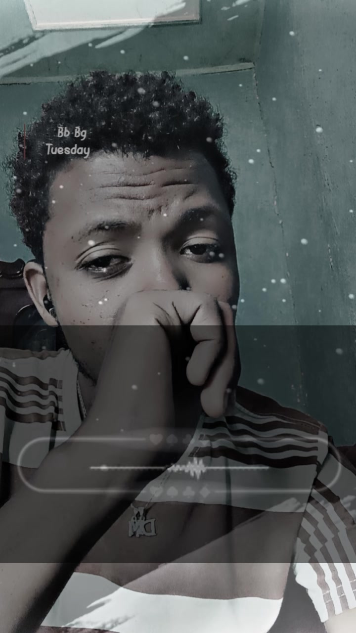 @NaafM🤍