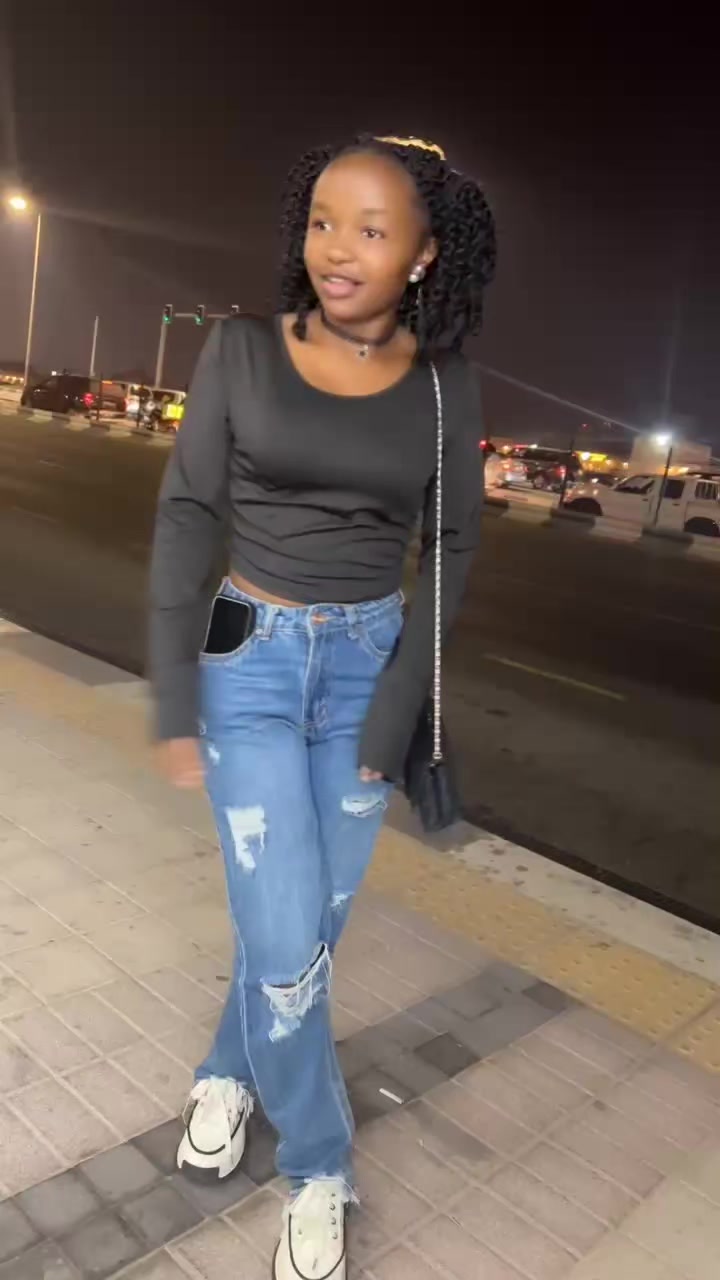 @NjeeRY🫅❤️🌸