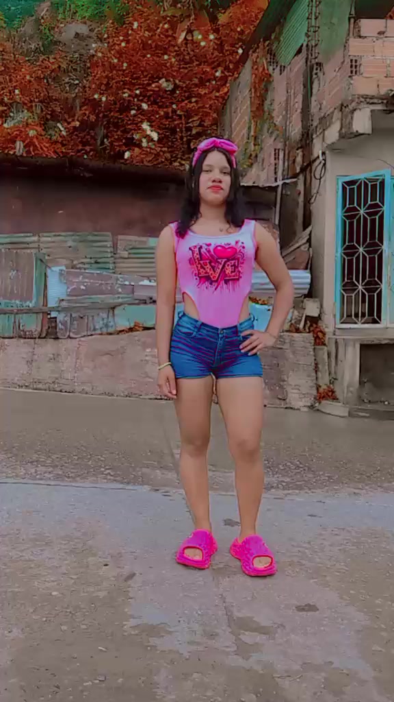 @la niña bella 😘