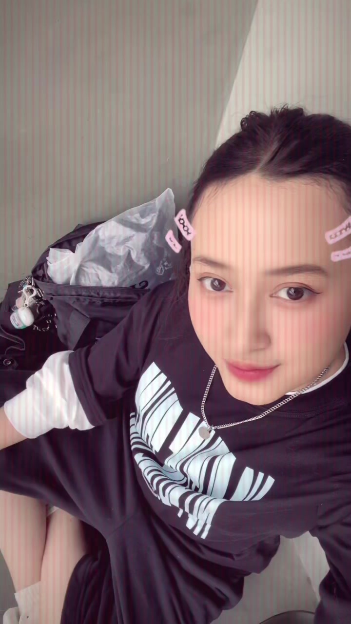 @@જ⁀➴mel🦦ྀི♬⋆.˚