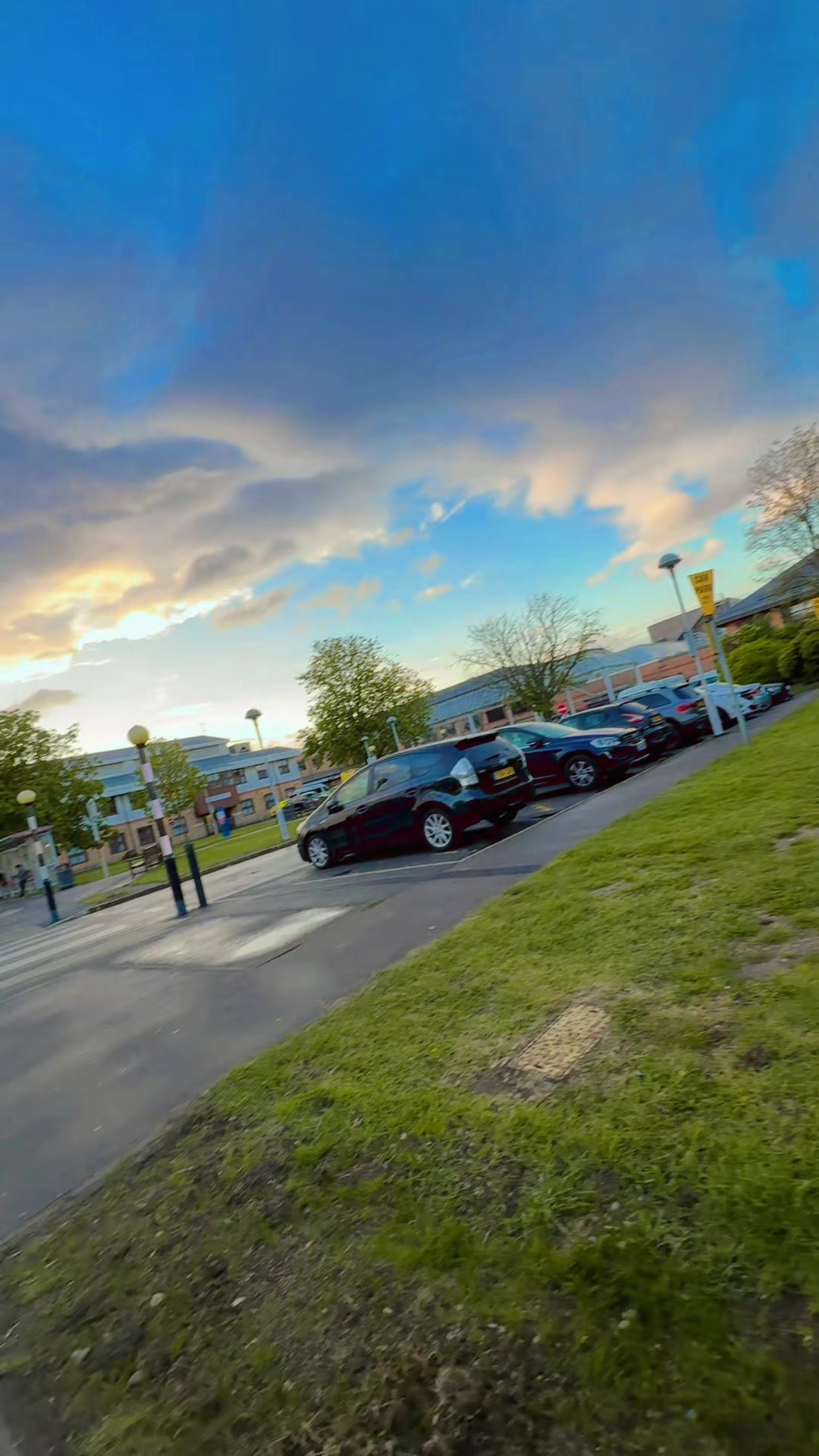 @Bee_London🇬🇧