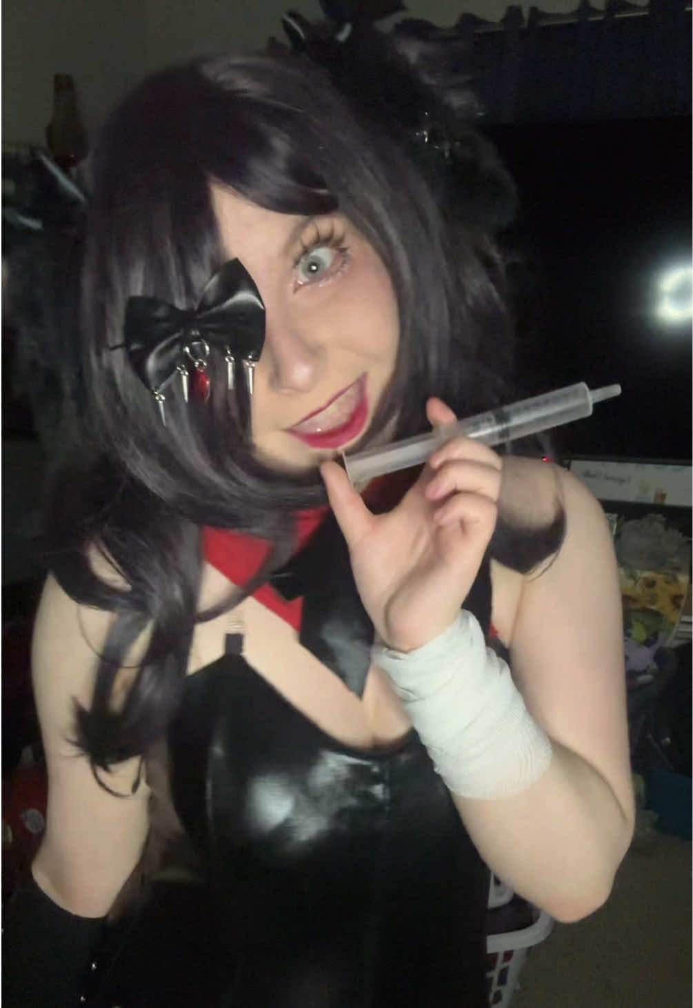 @sephtis_the_cosplayer