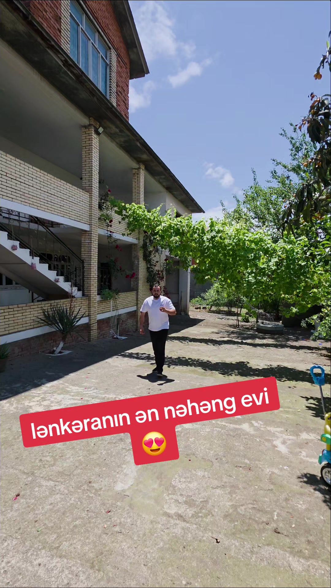 @pervin_caferi