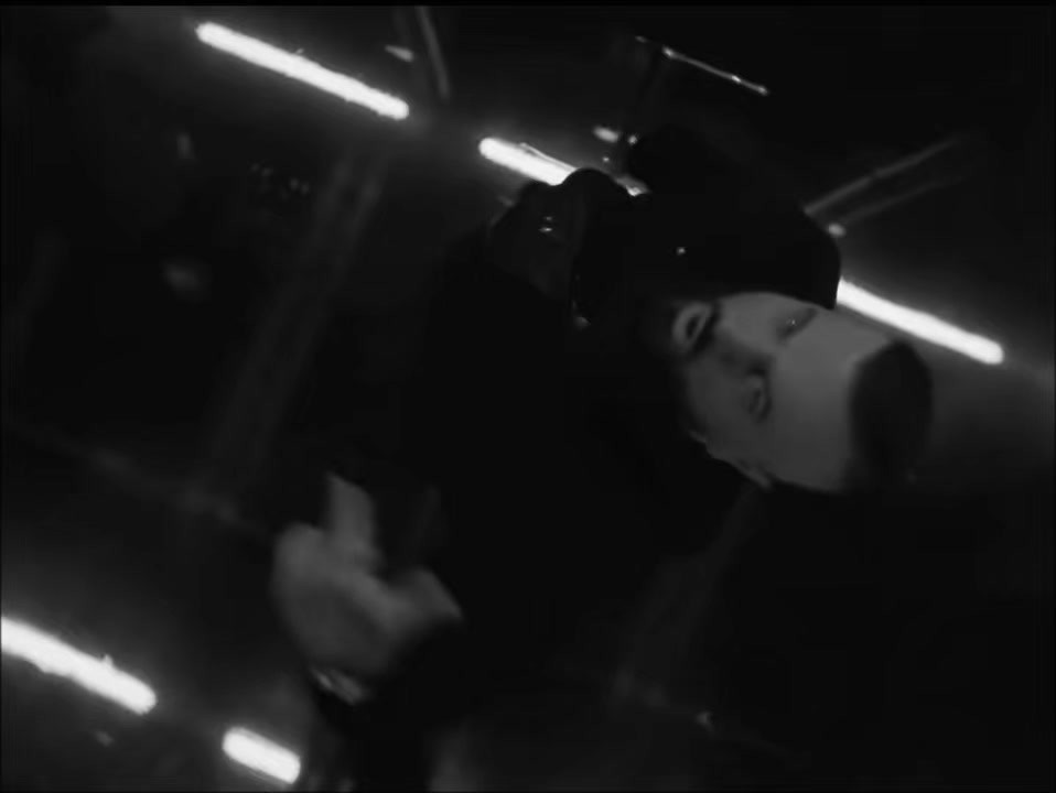 @🎧🫧