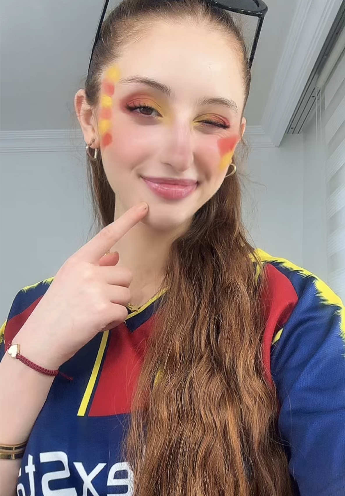 @𝒜𝓃𝑜𝑜𝒹  🦢.