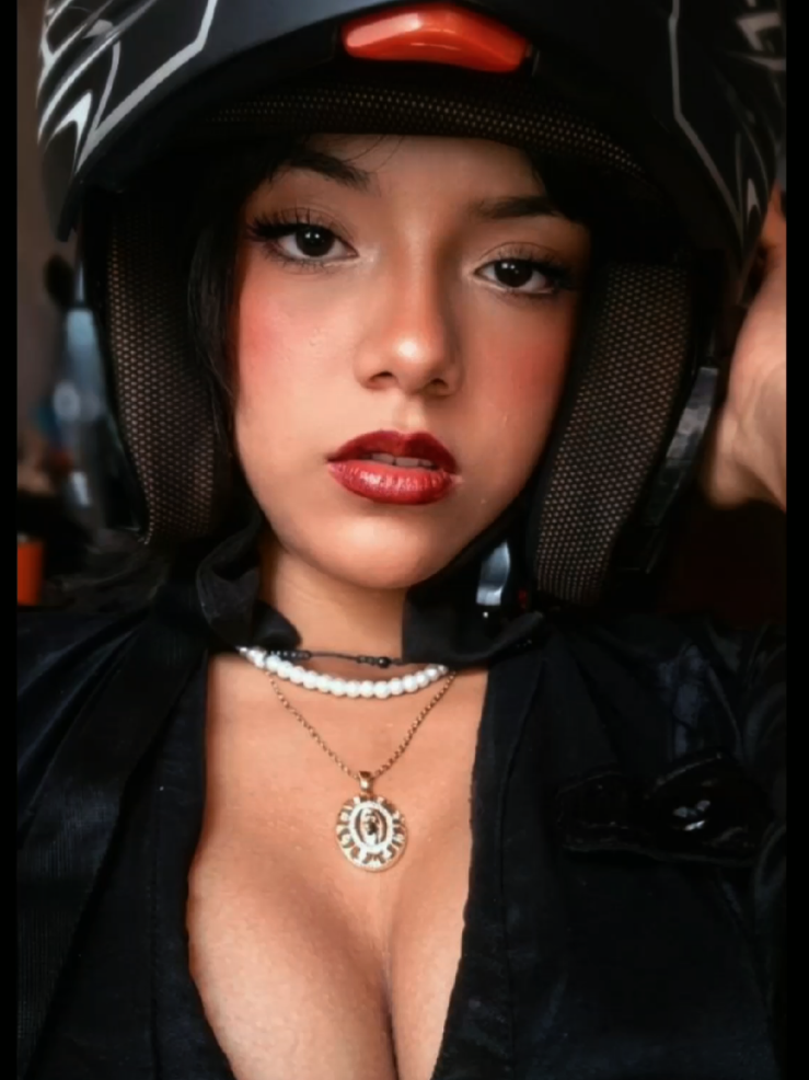 @Velú