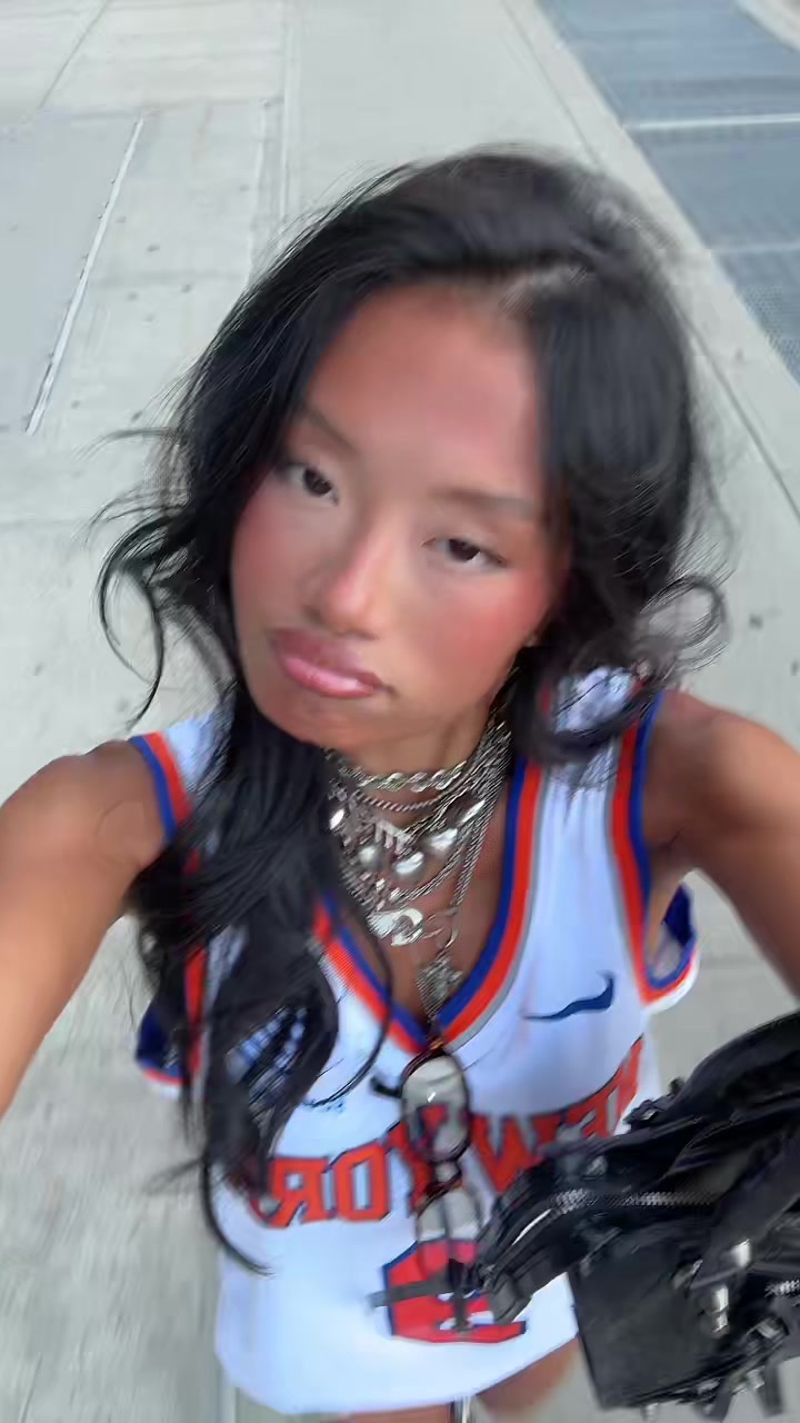 @Jess