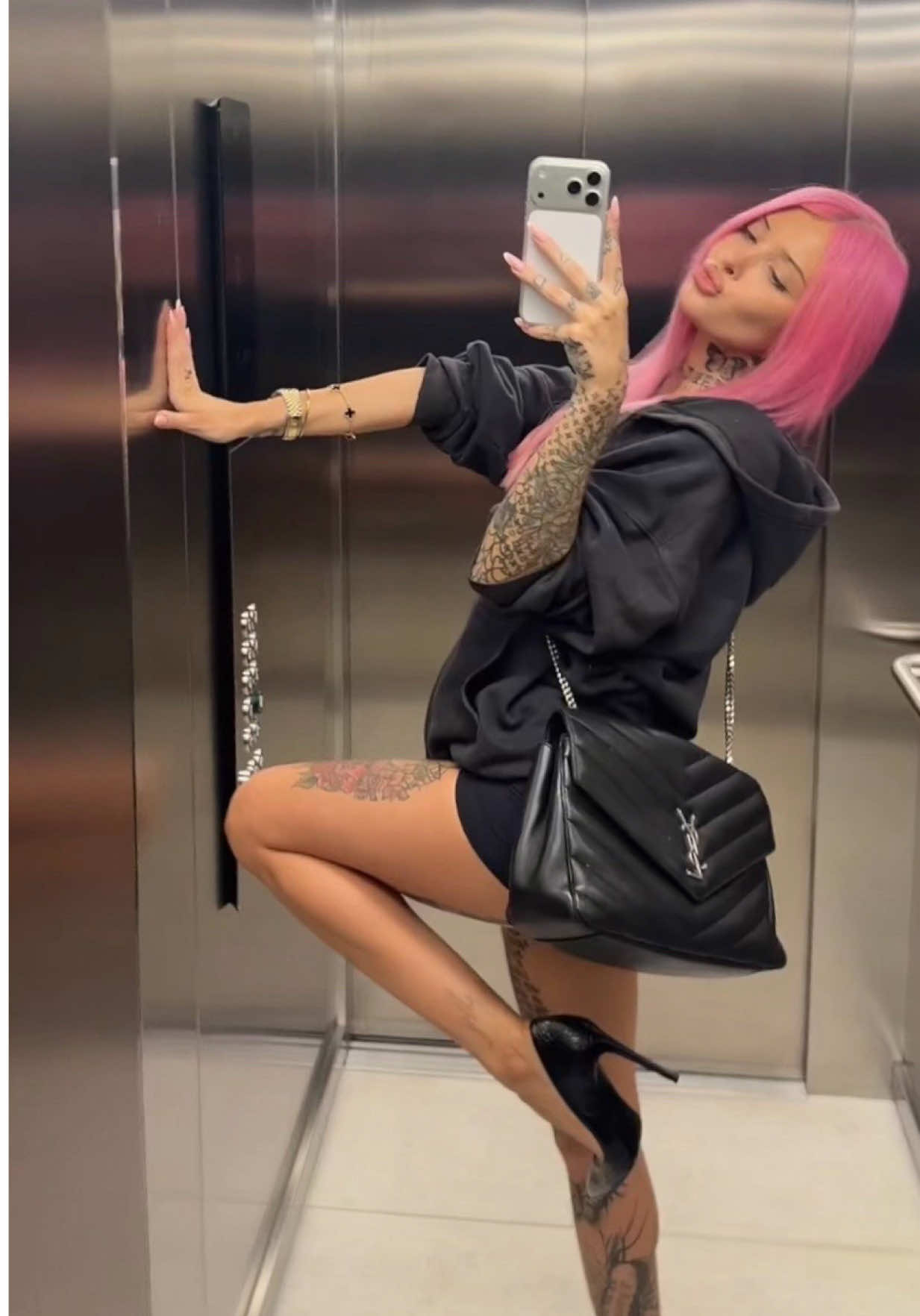@meshtiisshh