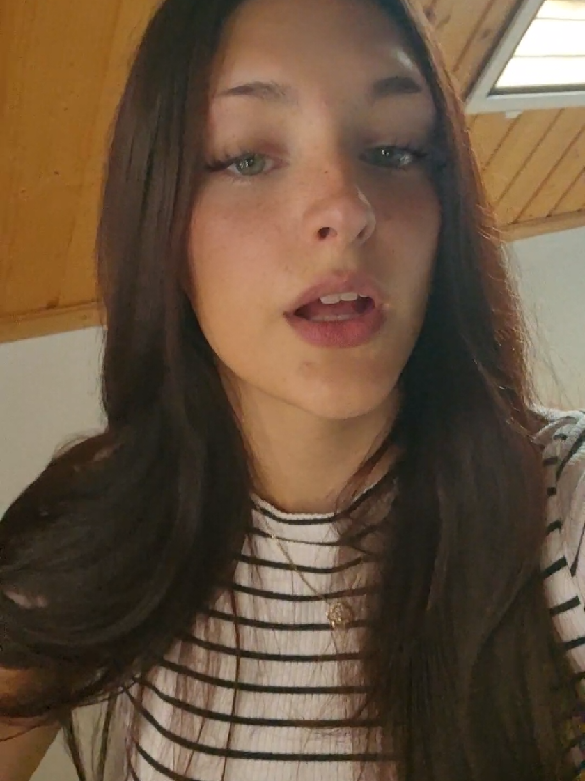@🖤💄🌶🎧⚘️