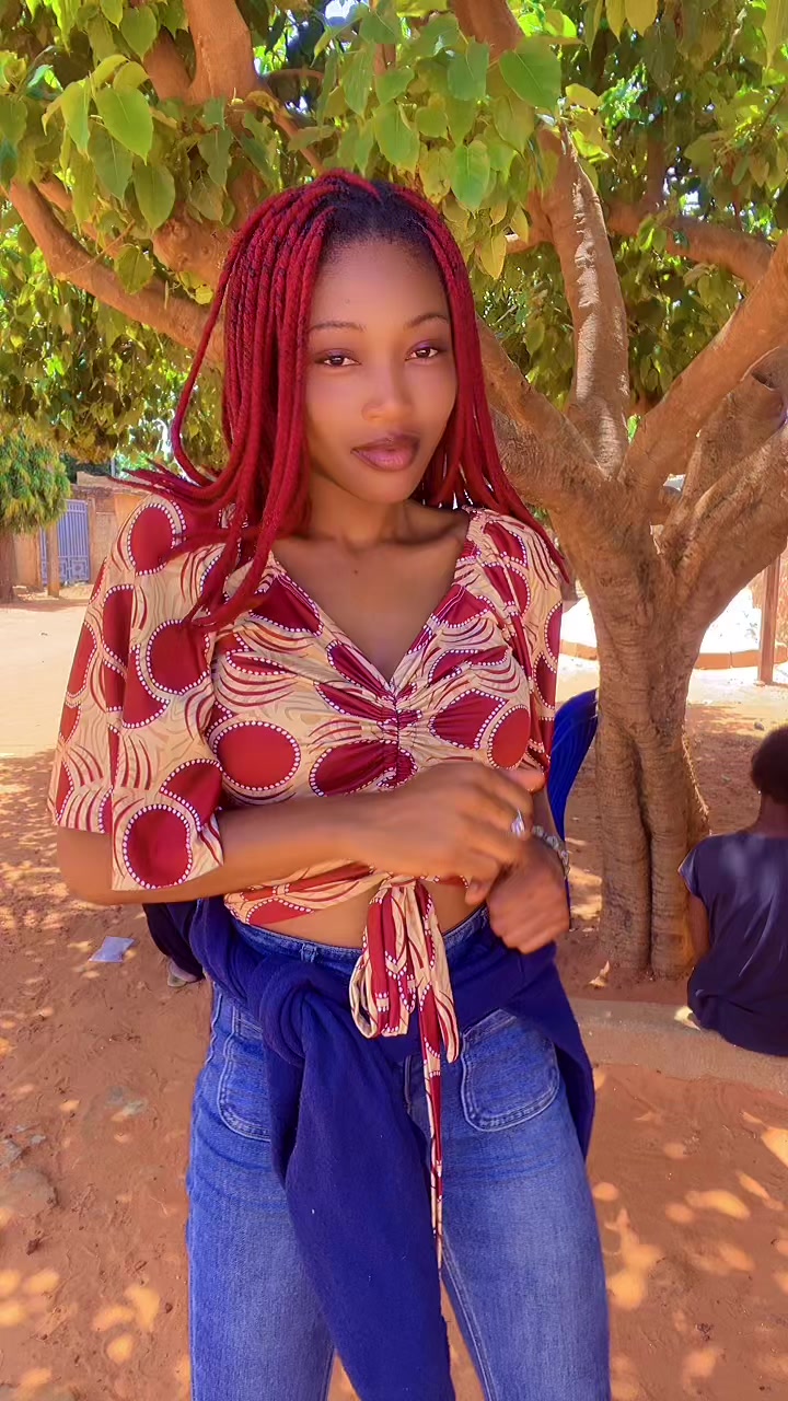 @Florichou🦋🖤