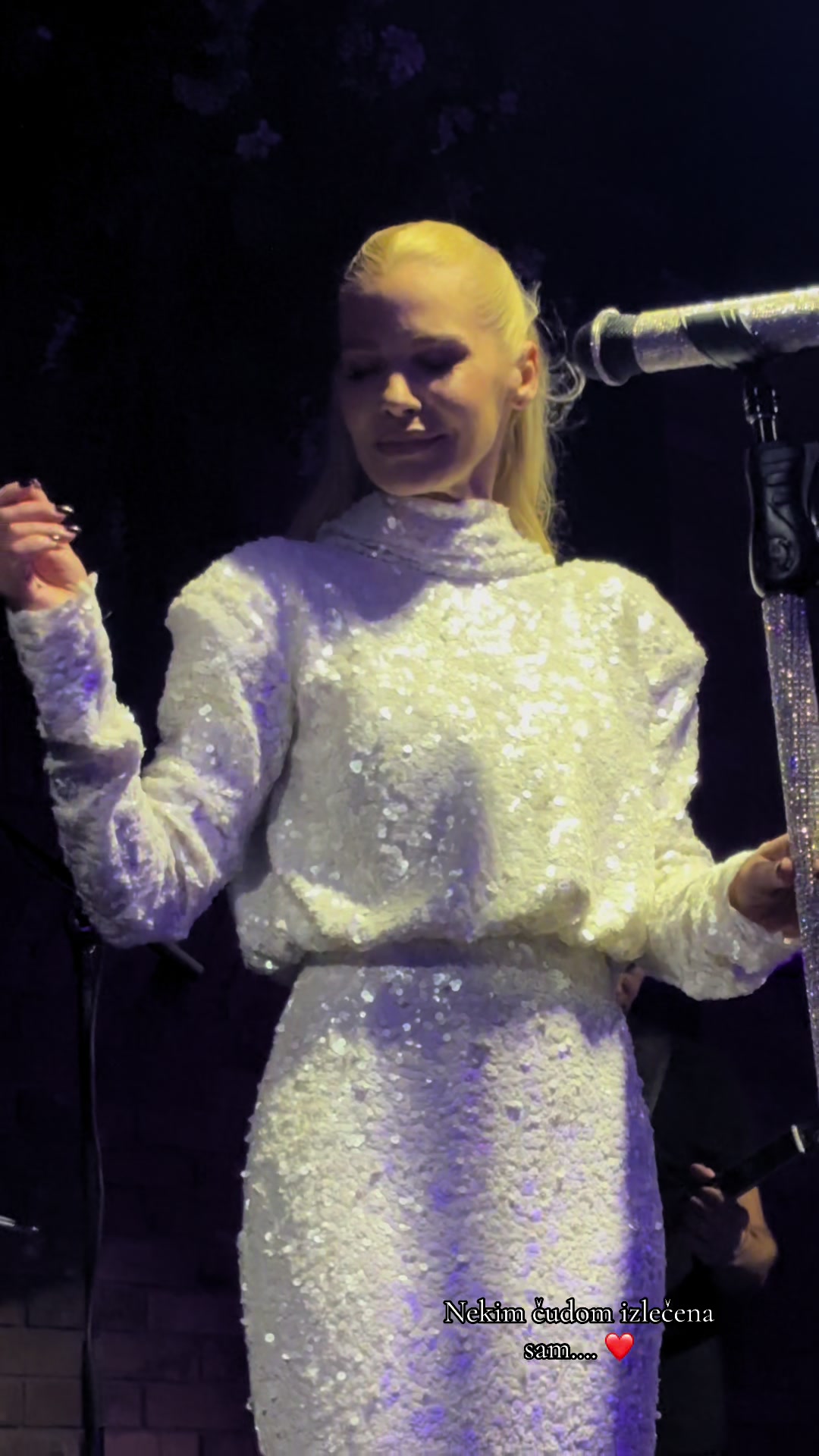 @Taša