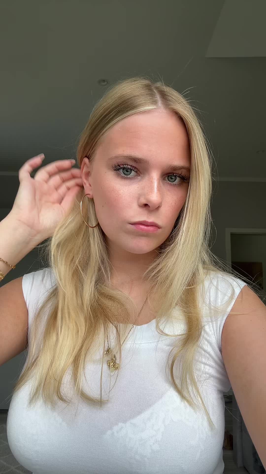 @sarah